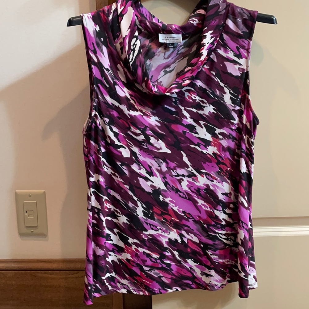 Tahari Large blouse. Excellent condition. Wear alone or under a suit jacket!